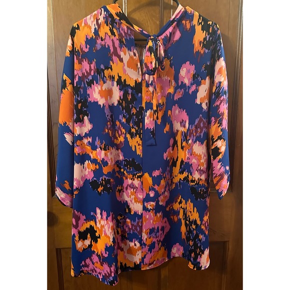 SHEIN VCAY Plus Allover Print Mock Neck Blouse floral and royal blue 2X - Picture 6 of 7